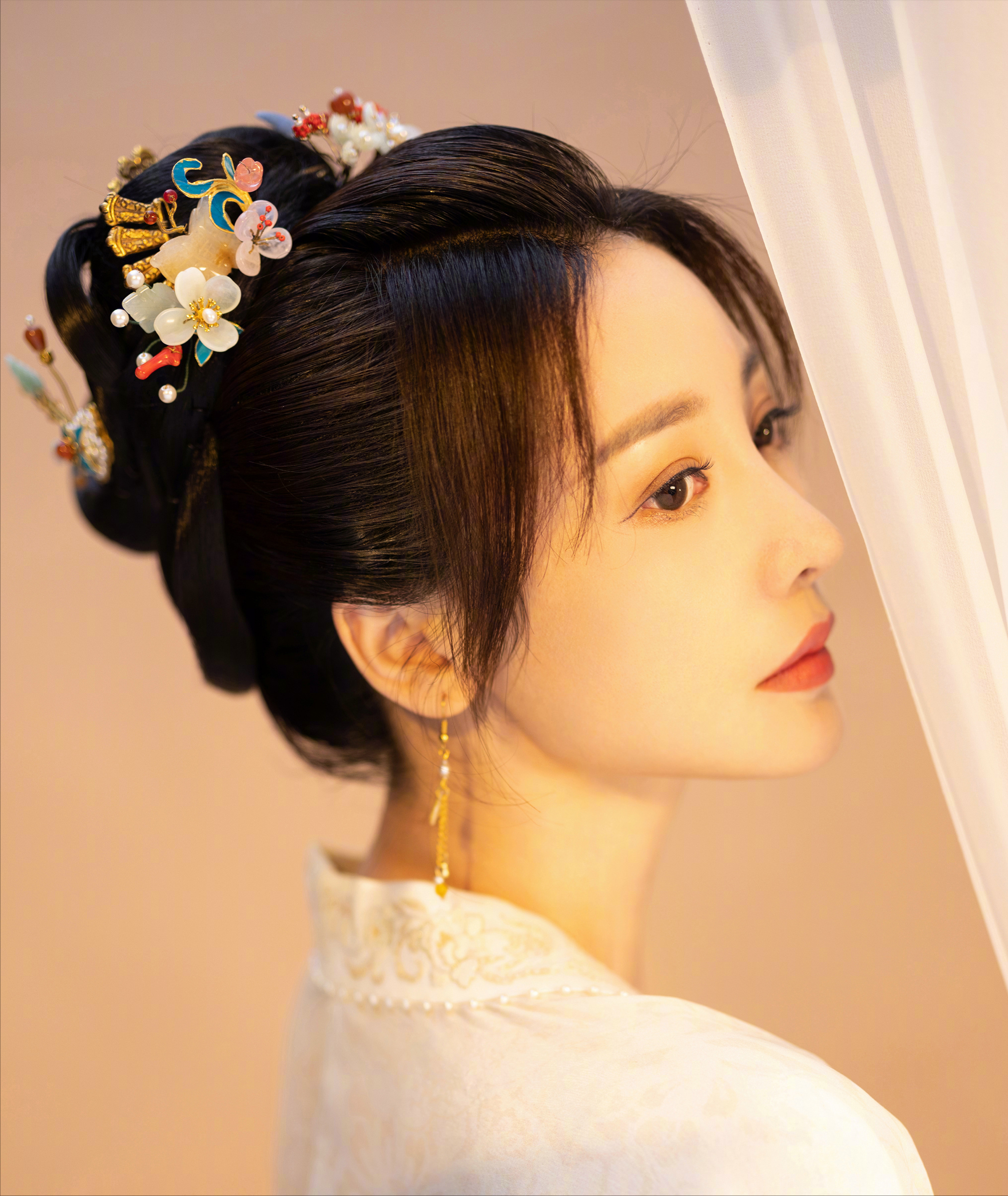 被打网球的柳岩惊艳到了,好身材遮不住,一双"漫画腿"很吸睛_父母_因为