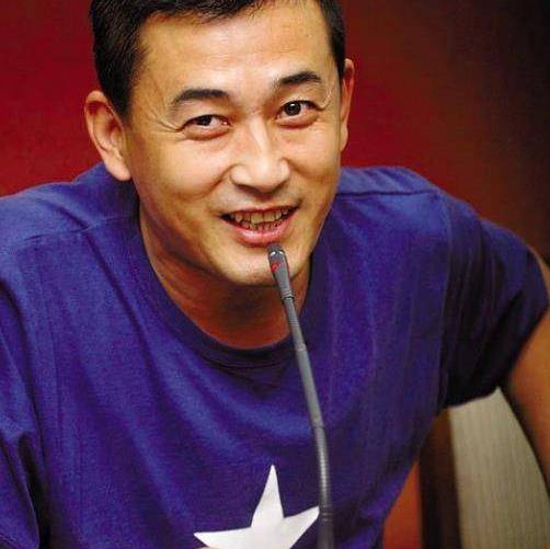 王志飞痴恋小16岁张歆艺7年终无果,后为何3天闪婚张定涵_感情_李健