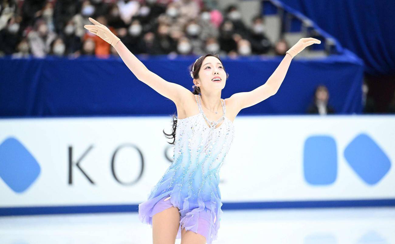 成为继安藤美姬,浅田真央之后第七位获此殊荣的日本花样滑冰运动员