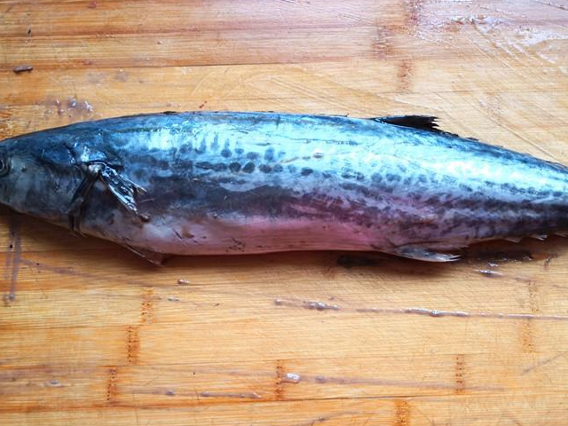 腌制鲅鱼到底要不要清洗?是否可以暴晒?_咸鱼_因为_地方