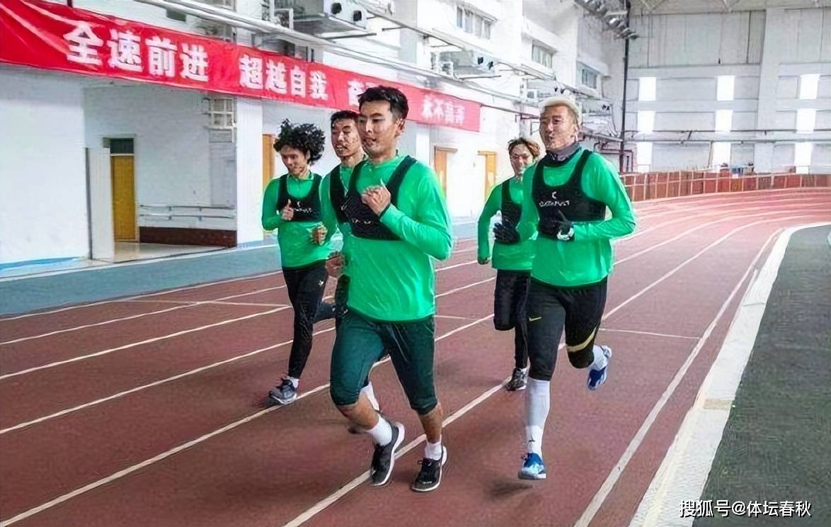 正式确定！26球高效外援抵达北京，李明看不上，却获国安球迷认可