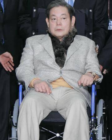 李健熙:韩国的"经济总统",在国内一手遮天,连犯罪也被赦免