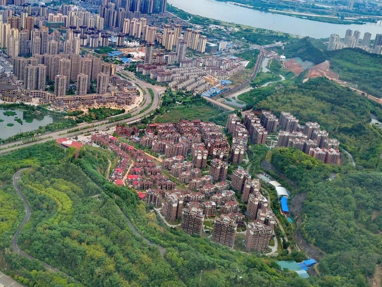 南充:国鑫凤垭山二期房产证何时办理?相关部门回复_嘉陵区_项目_问题