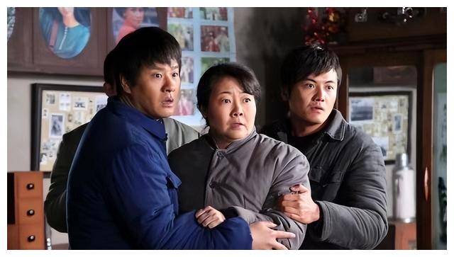 我感觉,《七九河开》这部电视剧,后续的收视率成绩还会继续蹿升.