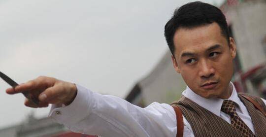 49岁演员高虎转行送外卖,和黄渤拜把子,演过《天龙八部》虚竹_生活