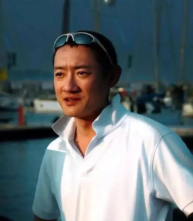 6亿将天上人间改头换面,摇身一变成为档次最高的夜总会_覃辉_白小航