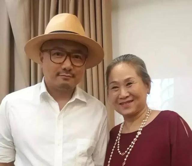 《我不是药神》出场3分钟,客串白老人,成为片中最大泪点_苇青_片酬