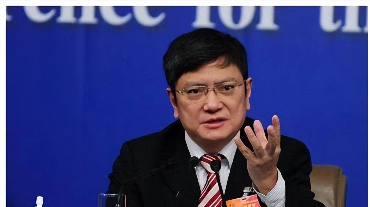 "网红教授"郑强回应退休传言:只是行政职务退休,仍是浙大教授_工作