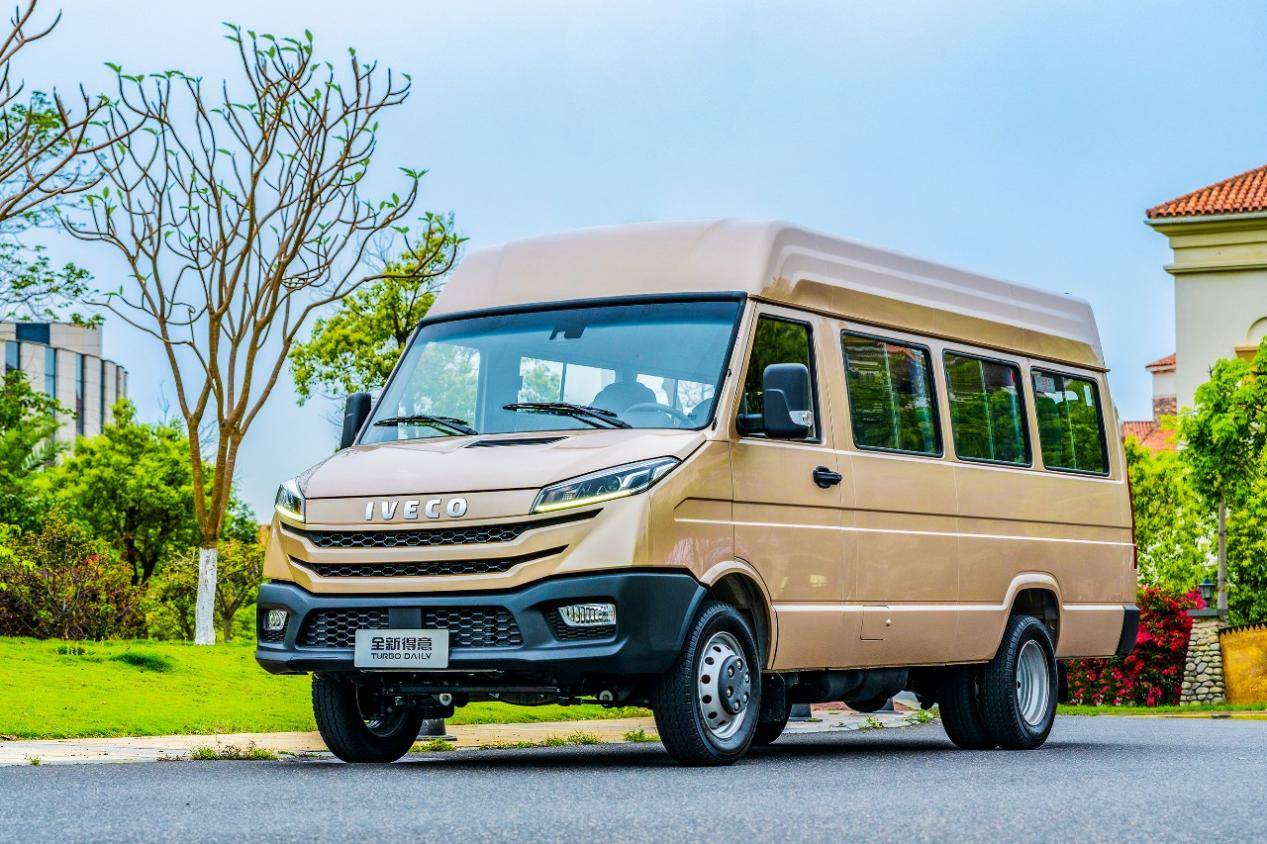 让用户更得益!依维柯得意获"口碑高效创富全能轻客"大奖