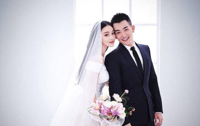 嫁何捷前"黑料"特别多,成军嫂的她,却成功"洗白了"_军人家庭_李晨