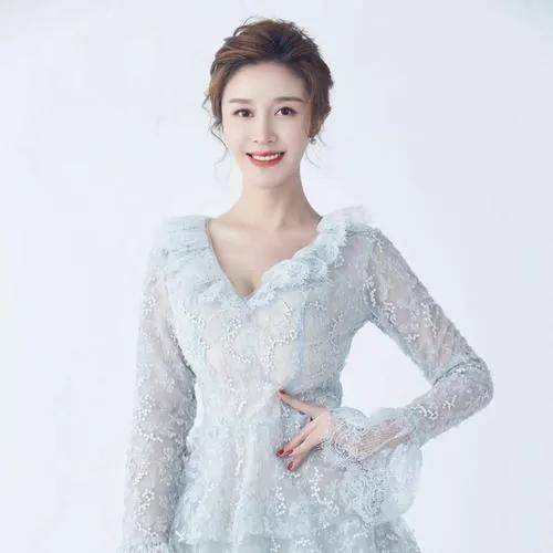 王宝强这是要结婚了呀,新女友竟是她_冯青_大赛_中国