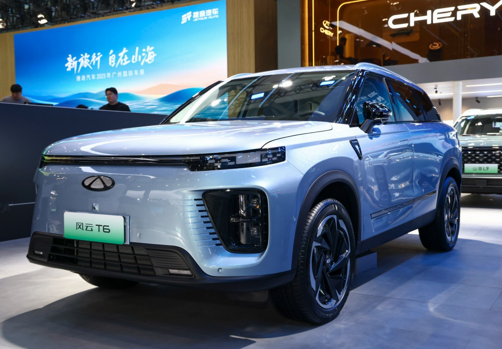 奇瑞风云t6实车现身,探索06插混版/油耗1.27l