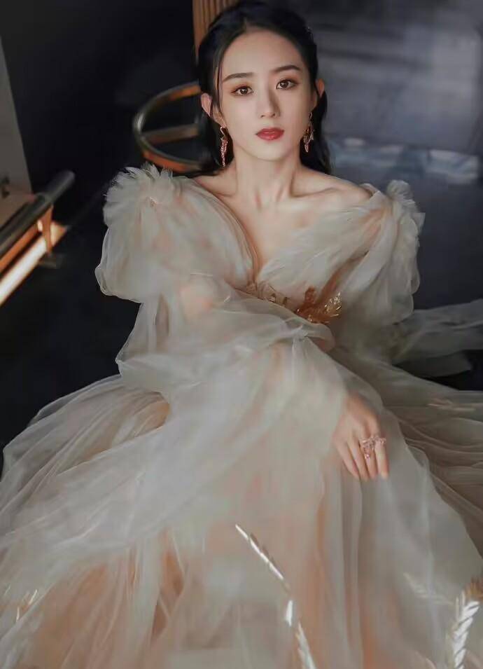 赵丽颖的"少女感"终于回来了!