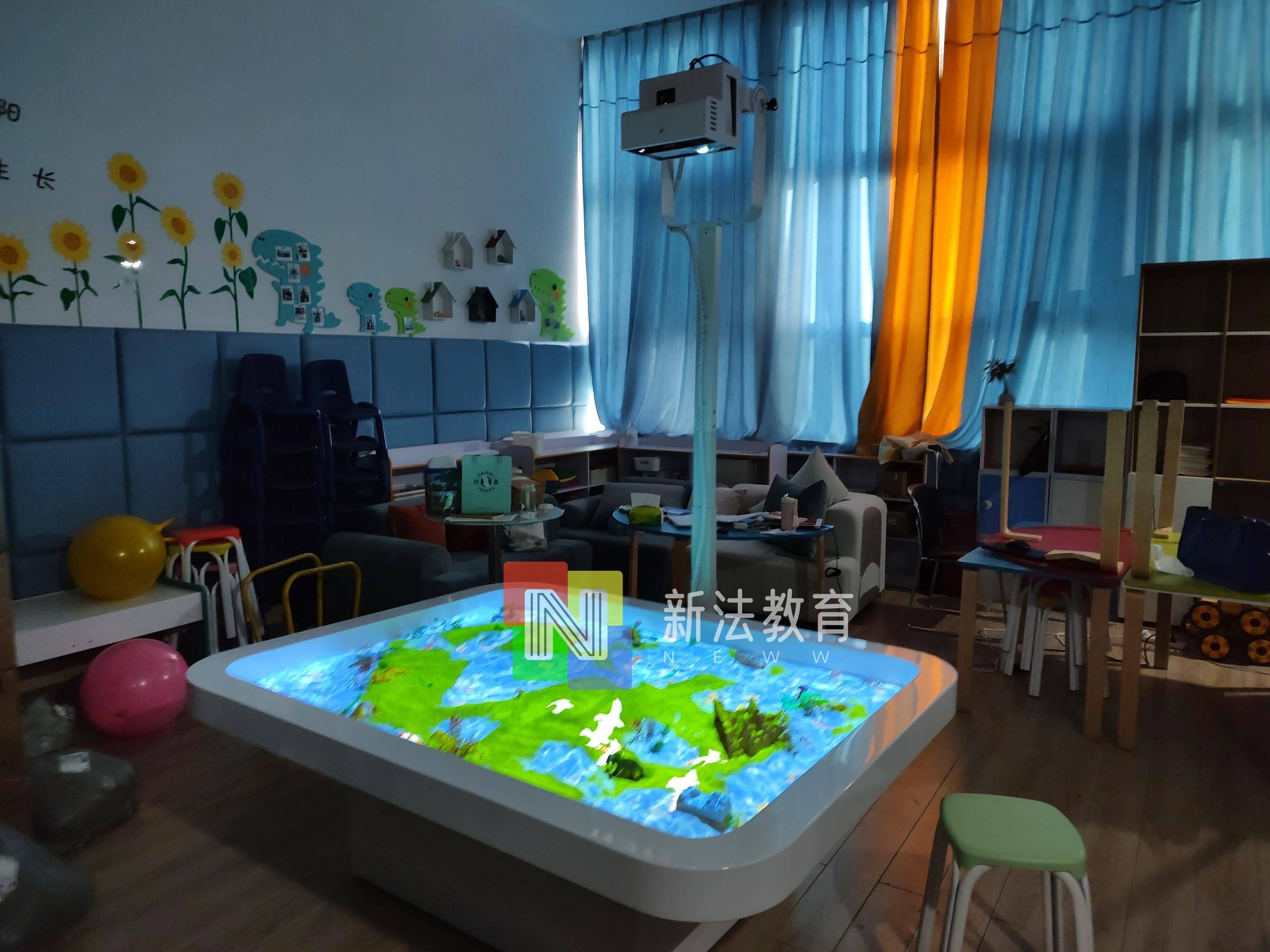 新法教育互动心理沙盘:校园心理健康辅导教育的有力助手!
