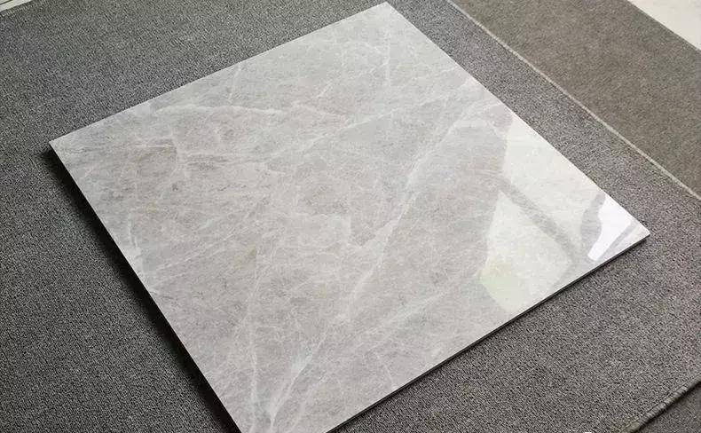 别听导购员的话乱花钱_表面_釉面砖_空间