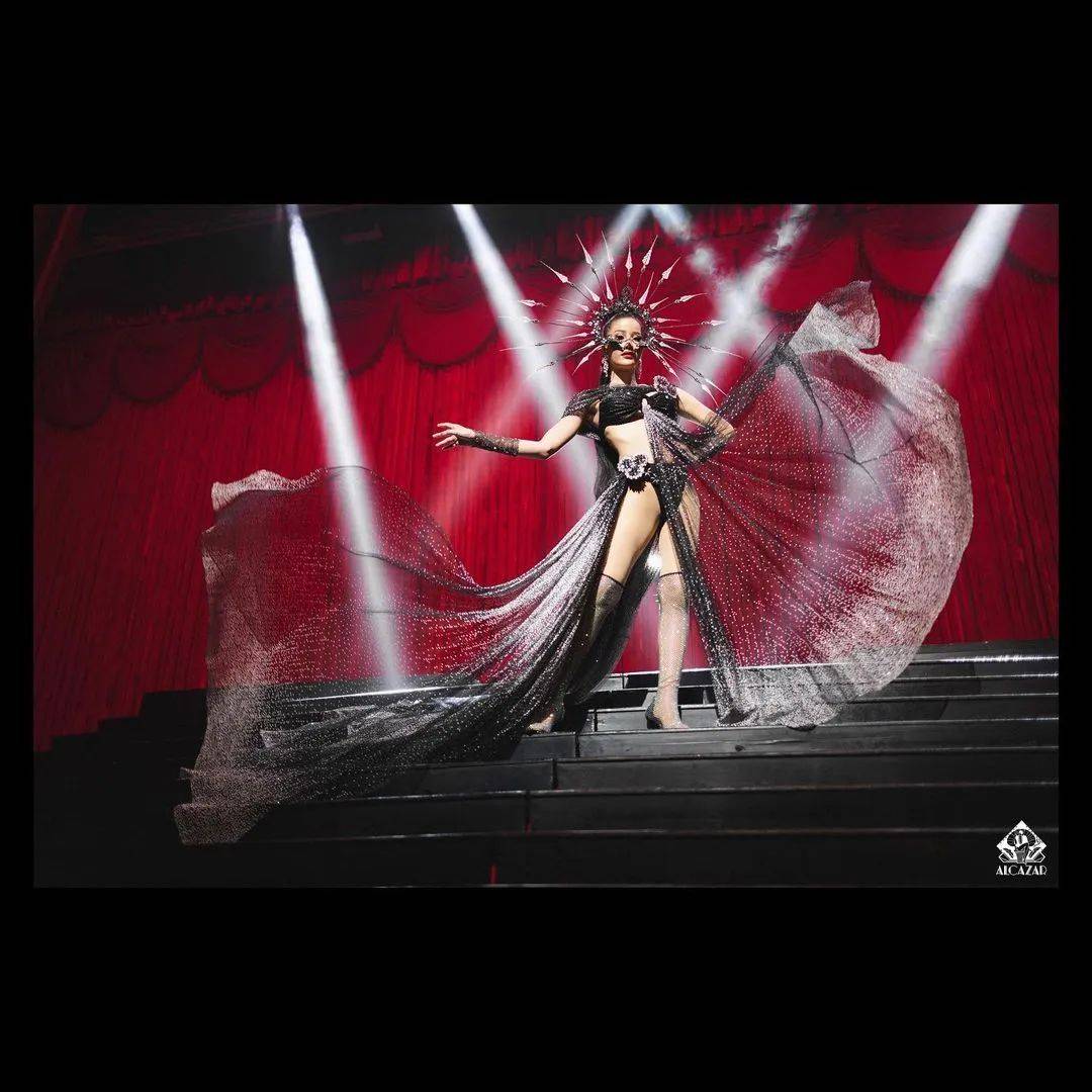 2024最新|十大泰国人妖秀成人秀大盘点_表演_互动_普吉岛