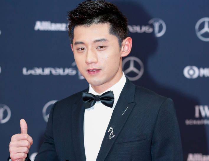 张继科体育馆被偶遇!