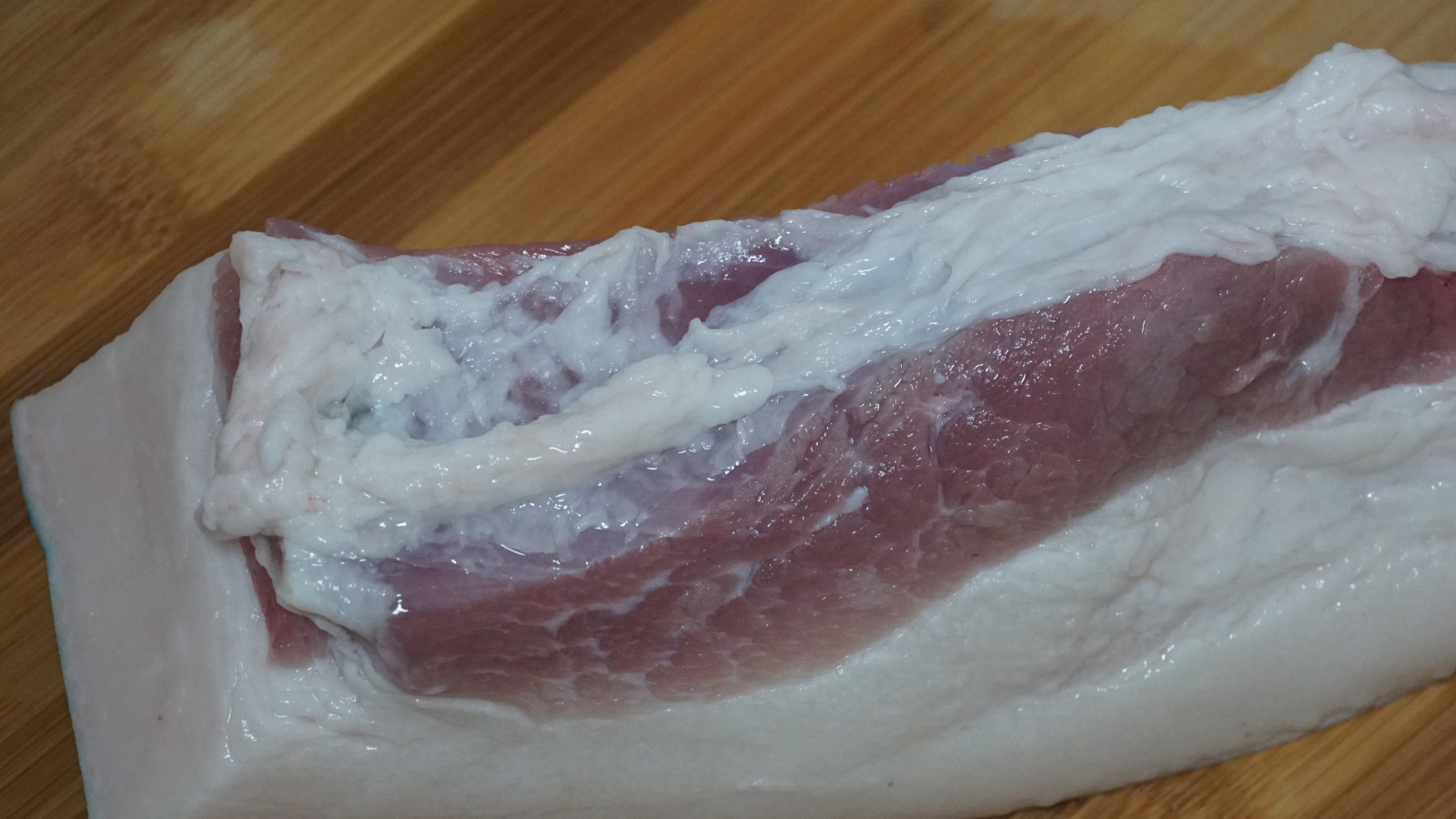 这才是莲藕最好吃做法,去饭店都吃不到,q弹柔软,比狮子头过瘾_丸子