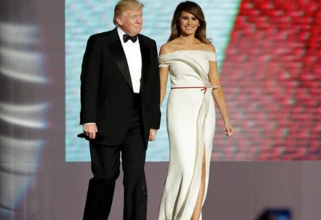梅拉尼娅_穿着_特朗普