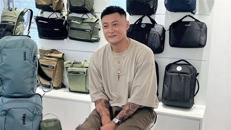 本尊回应,一家在公园被偶遇,余文乐胖到认不出_婚姻_家庭_媒体