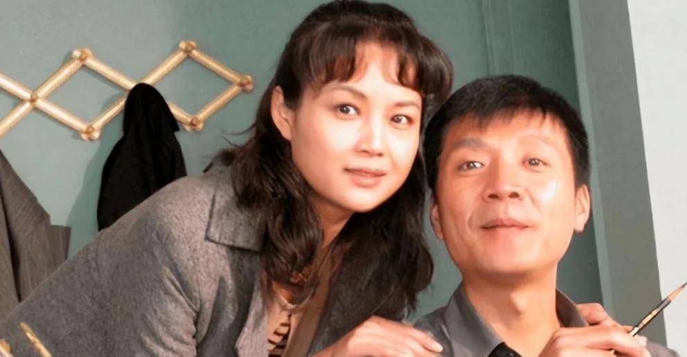 演员,二婚带女儿嫁同行为妻,一家四口生活幸福美满_茹萍_刘志斌_父母