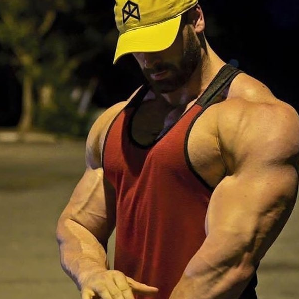 健身训练目标肌肉发力感不强?一招教你,找到目标肌肉发力感