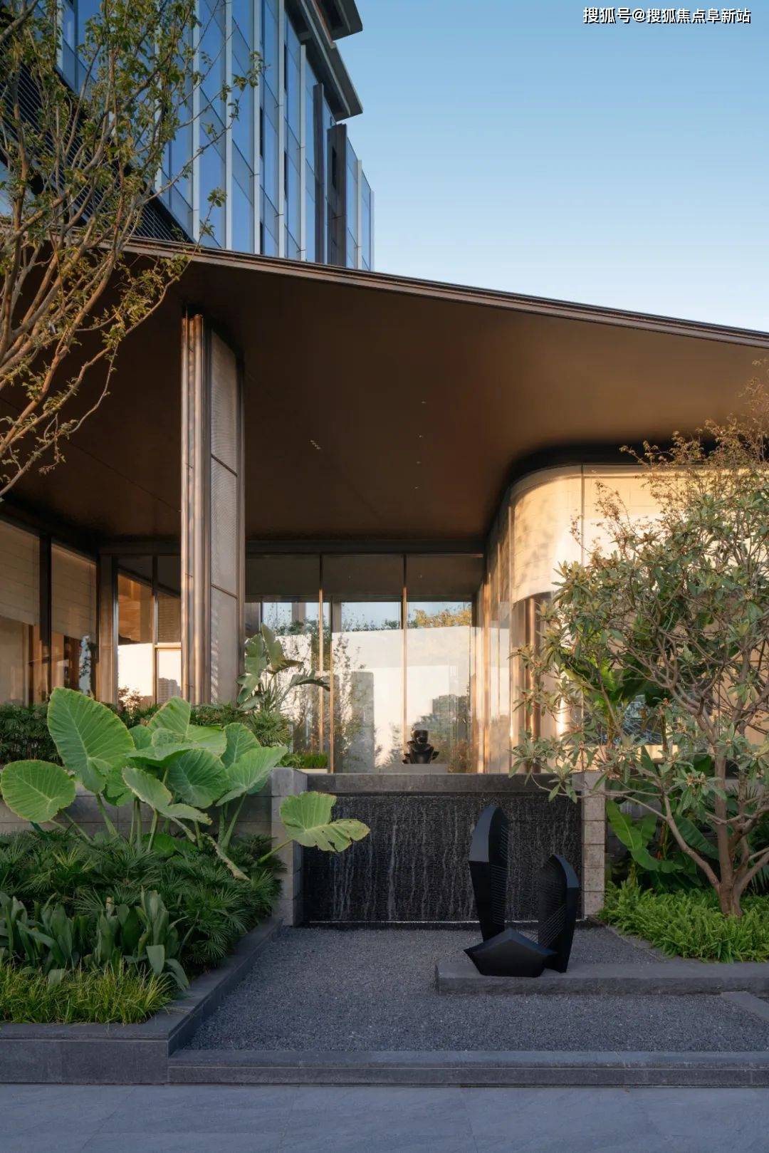 杭州海威安铂中心售楼处电话首页网站楼盘详情24小时电话解析