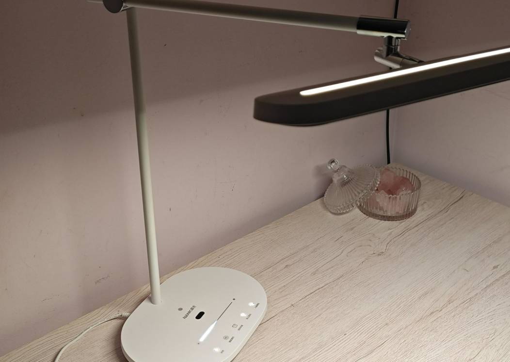 护眼灯到底有用吗知乎?护眼台灯的作用