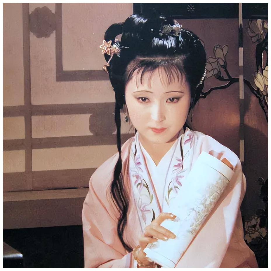 87《红楼梦》杨树云的8张设计图,图中黛玉和陈晓旭简直一模一样_化妆