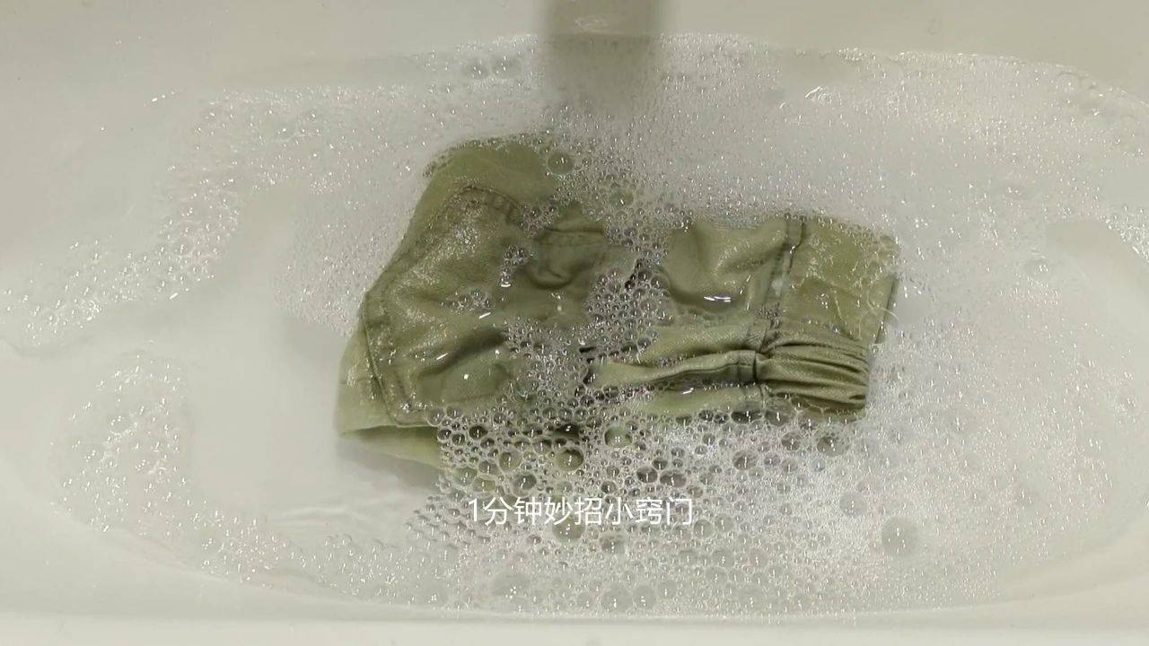 新衣服要不要先洗了再穿?聽完服裝老闆說,才知道錯了