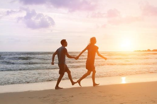 情场上,男人不成熟会有哪八种行为?女人别轻易嫁他
