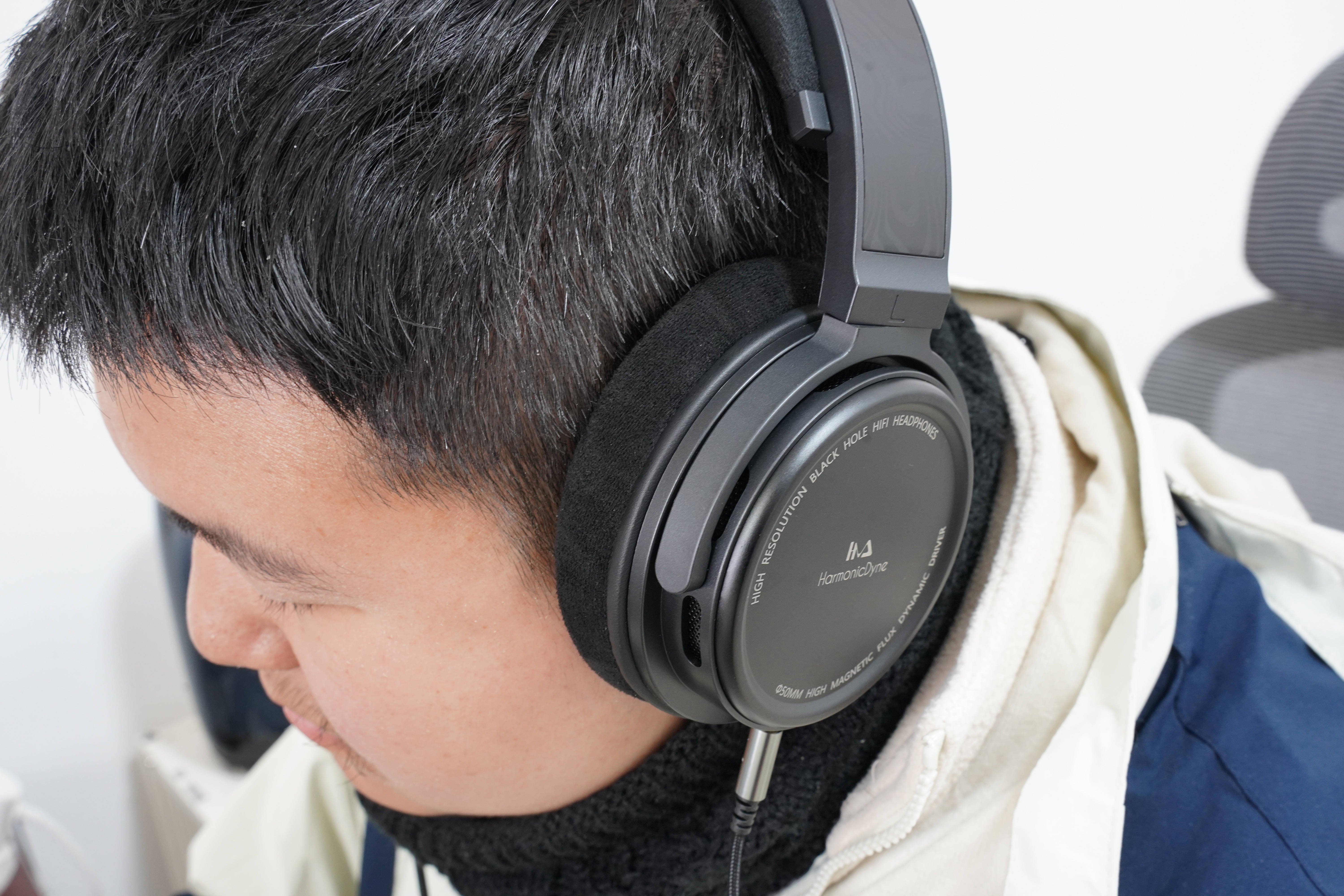 科学施压更轻盈,harmonicdyne blackhole 头戴式hifi耳机_部分_感觉