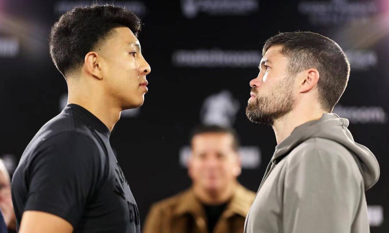 外界也呼吁进行二番战,可惜蒙圭亚的推广人"金童"奥斯卡-德拉-霍亚不