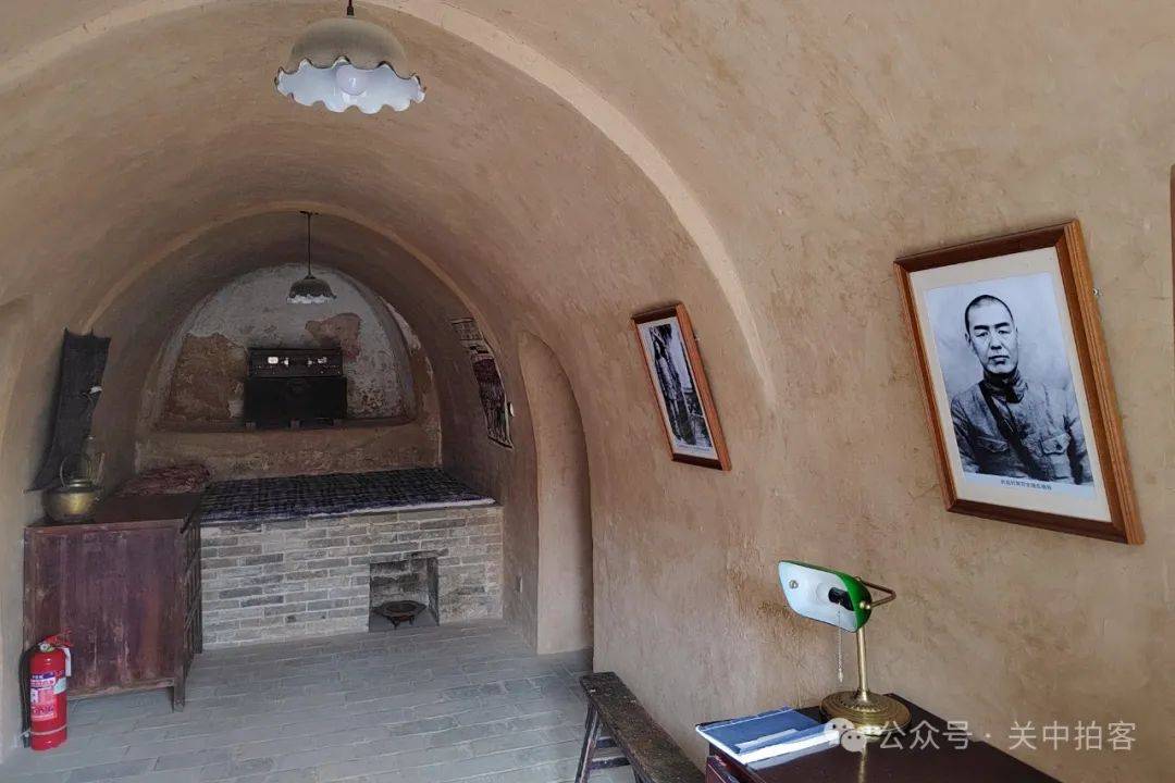 桃林山庄:参观榆林市邓宝珊将军纪念馆