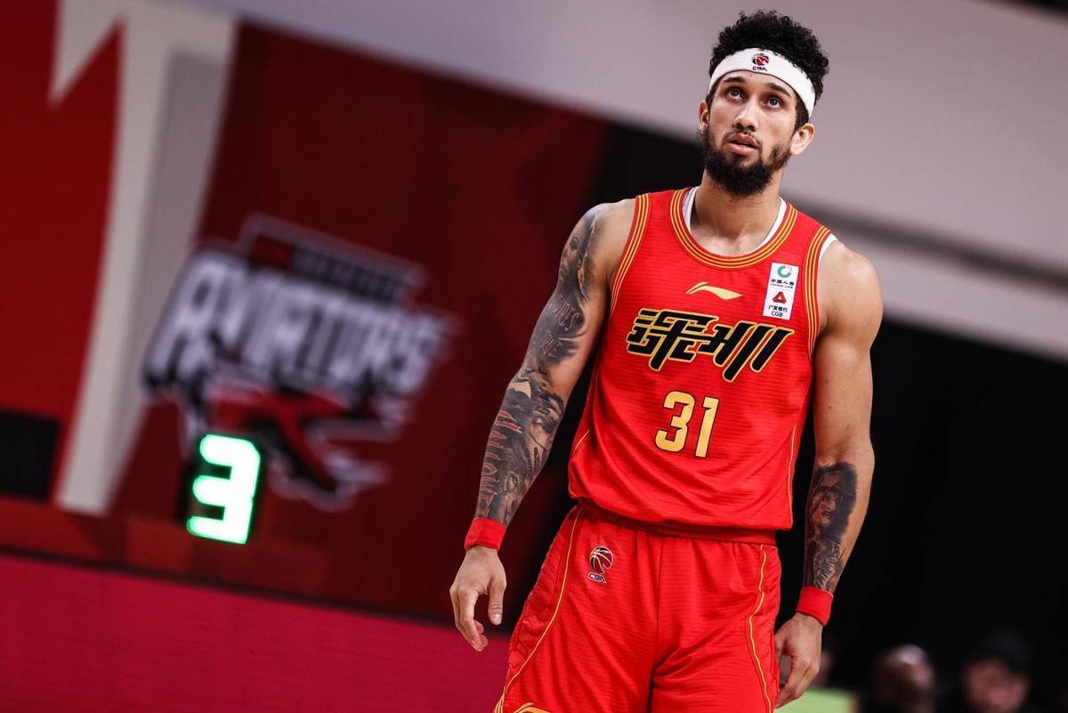 北京签下本季第5名外援,曾单场砍52 8,混迹cba3年_布克_个人_深圳队