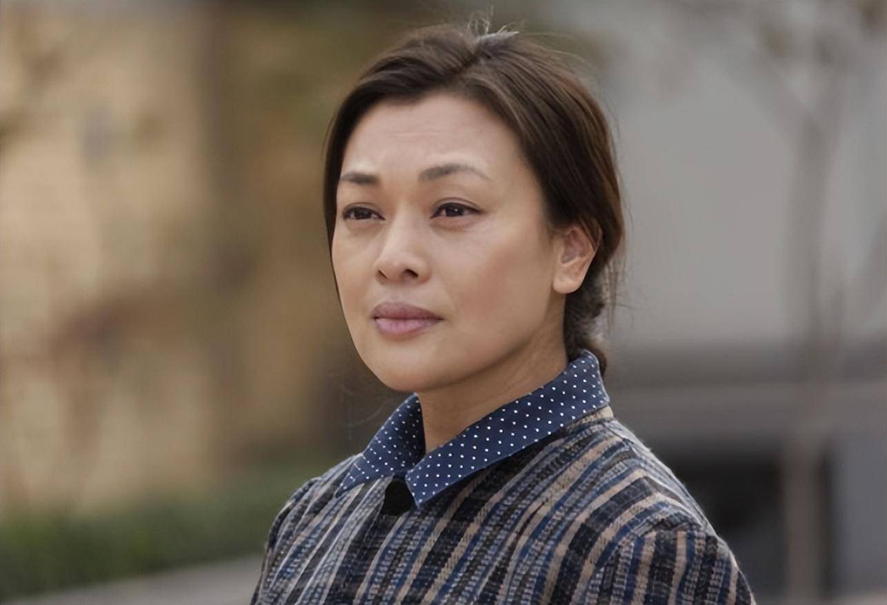 《过把瘾》29年,主角境况差距大,有人嫁老外,有人四合院养老_王志文