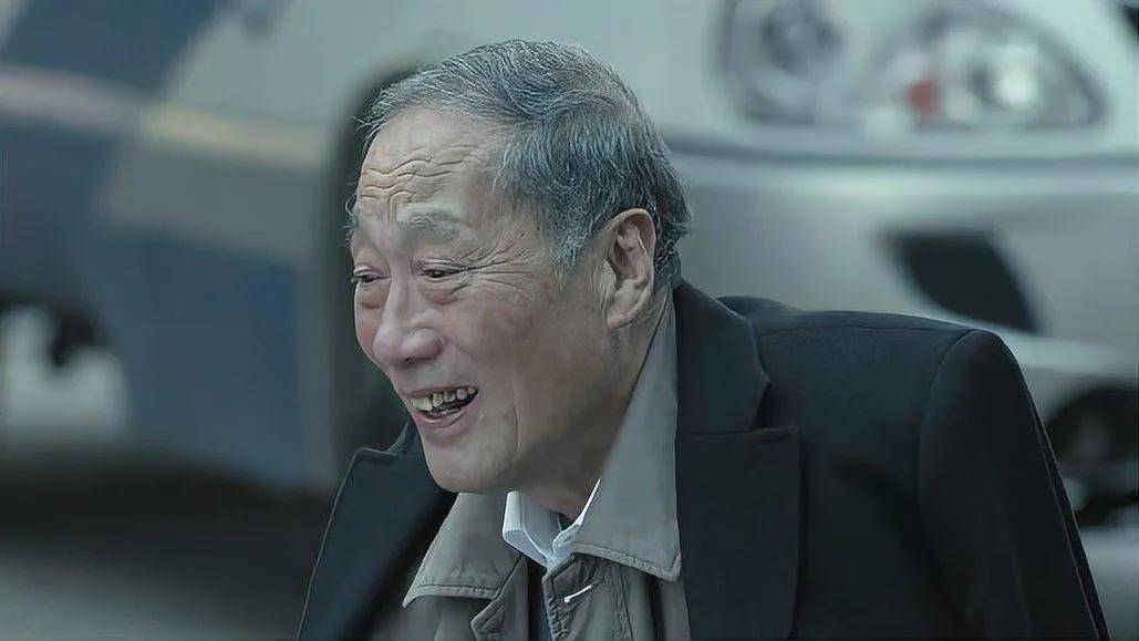 京州市市委书记李达康的真实面目是什么,一个精致的投机主义者_丁义珍