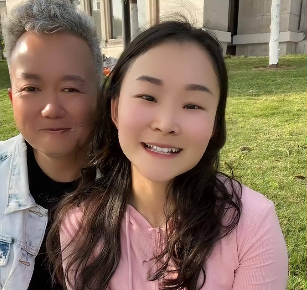 90后女孩爱上大21岁大叔,相识半月得30万创业,现状让人意外_赵春霞_谢