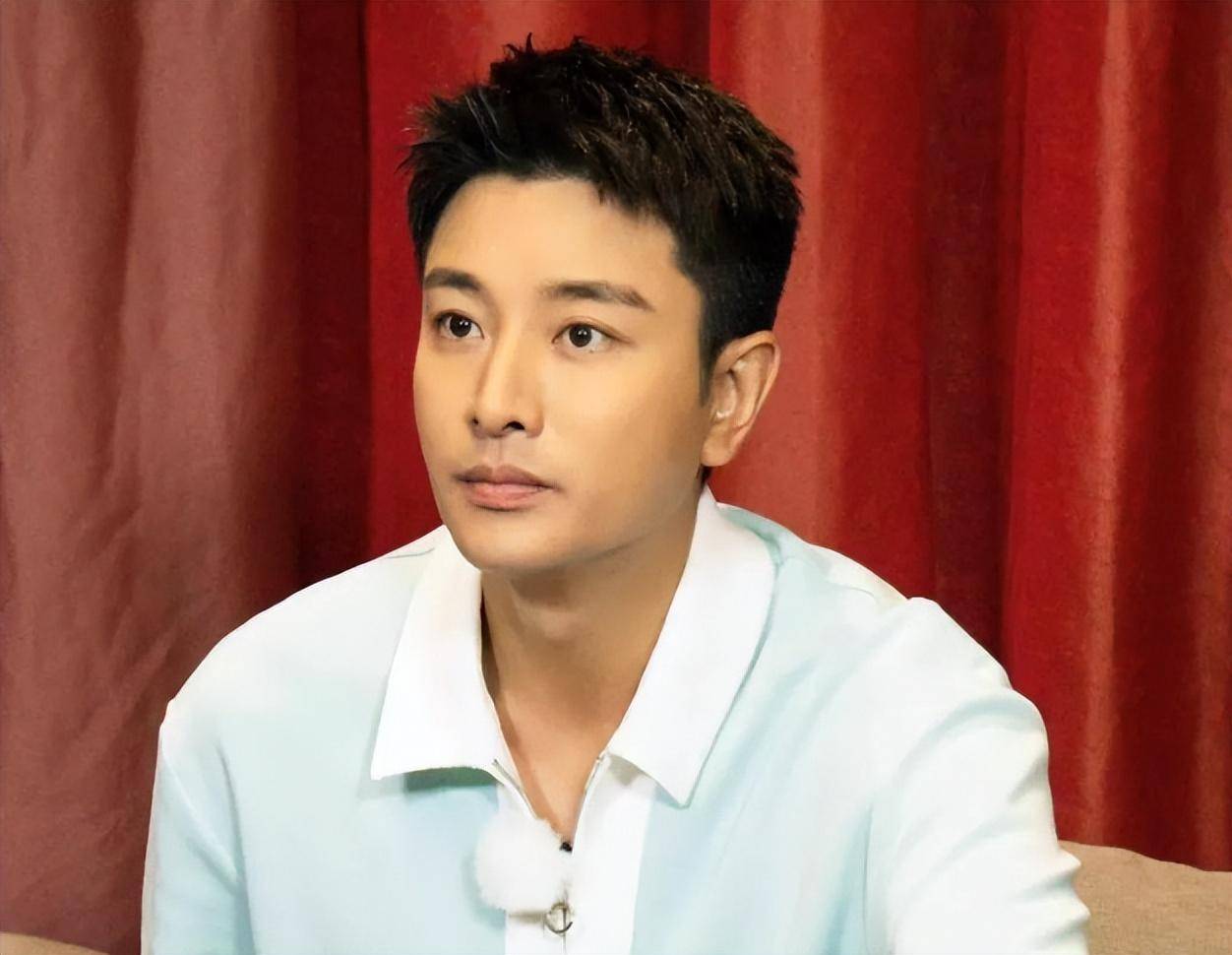 有种"整容"叫贾乃亮离婚,前妻李小璐变化不大,他却像换了个人_表演