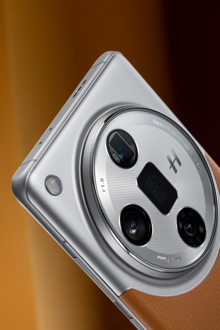 x7 ultra)手上的旗舰手机在长焦镜头的选择上都有很大的区别,vivo