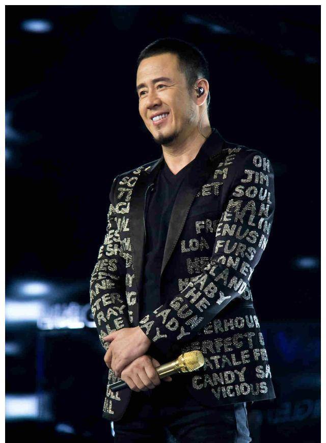 杨坤:从乐坛一线到"万人嫌弃",如何一步步"作死"自己?