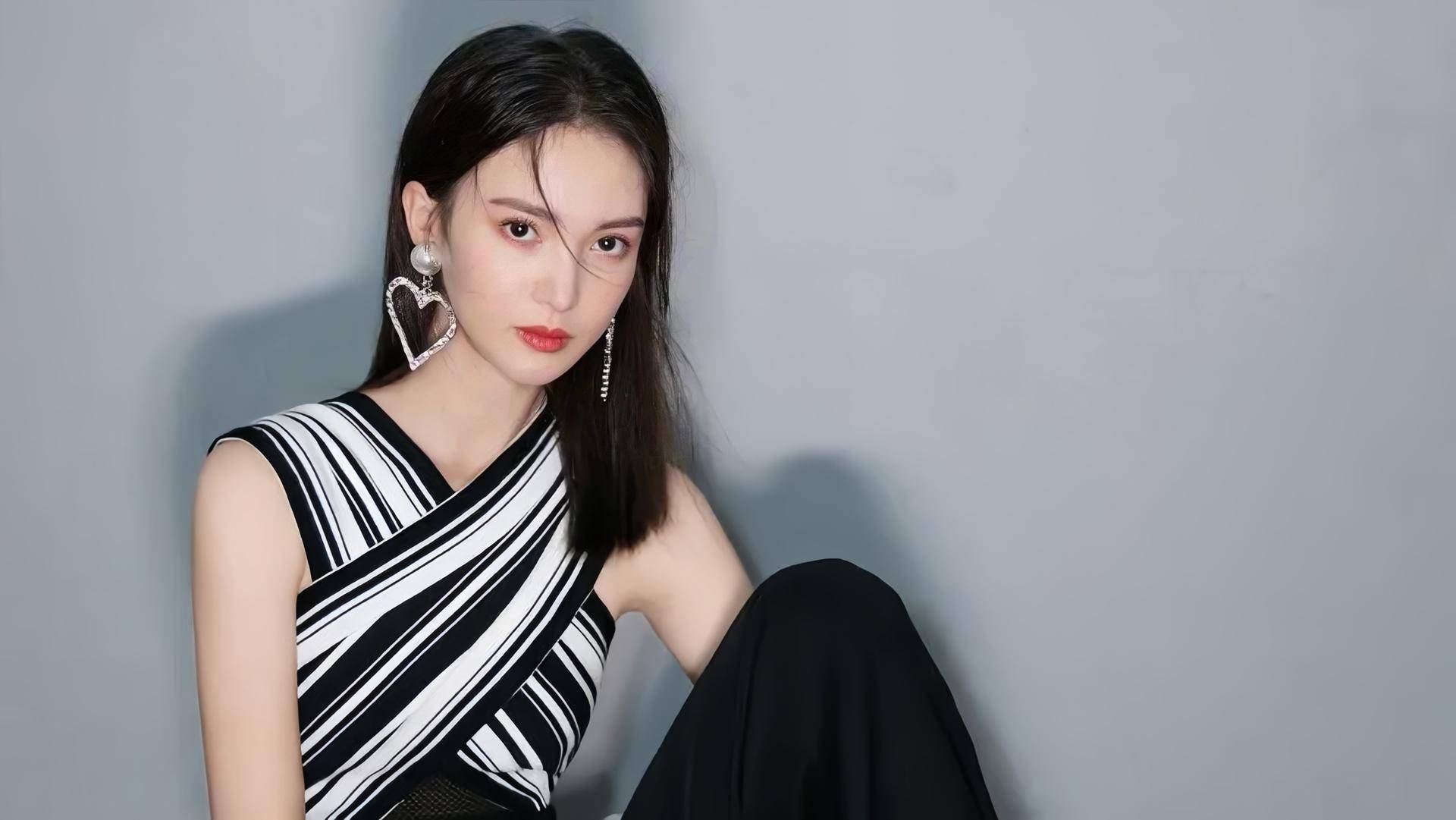 金晨嫁不出去的真正原因,是过高的要求面前,那感人的婚姻条件_年龄