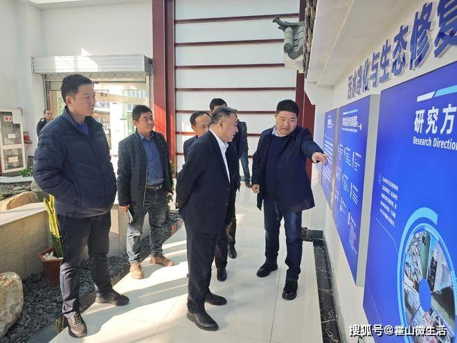 张守锐一行先后实地考察了合肥志诚蜂业有限责任公司