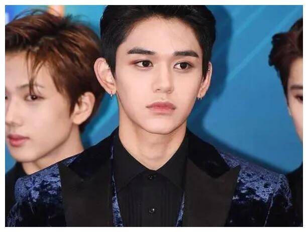 1月25日,出生于1999年的黄旭熙迎来了25周岁生日.