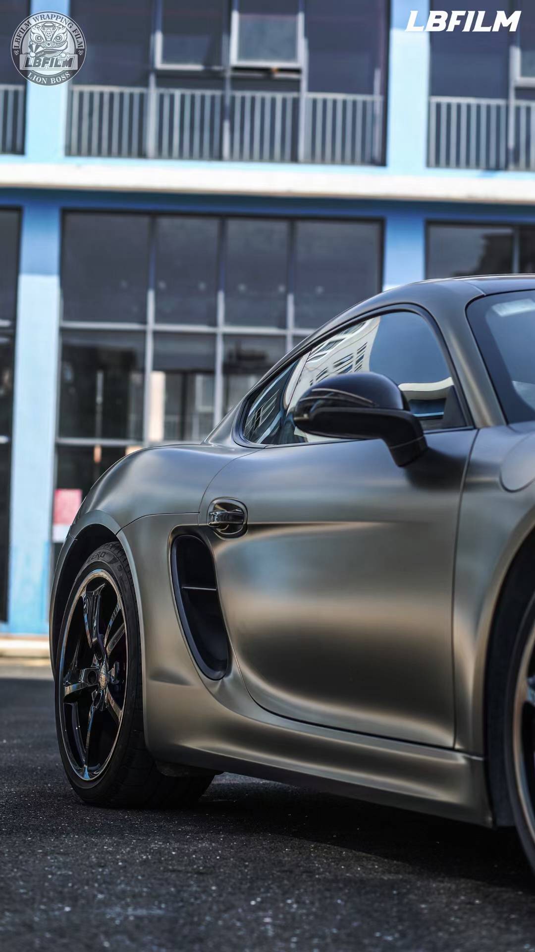 保时捷718-lb改色膜电光金棕,独特的大气和成熟稳重的气质_搜狐汽车