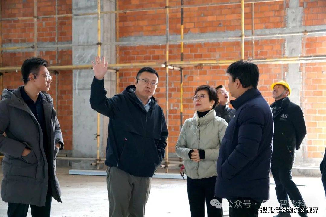 嘉欣丝绸金三塔&伍强智能科技 | 智能化物流项目战略合作签约仪式顺利