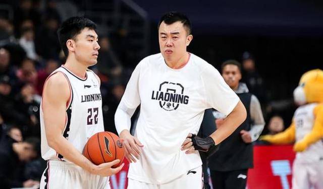 张镇麟霸气爆砍29 3 6!赵继伟复出助力辽宁大战青岛,谁能胜出?