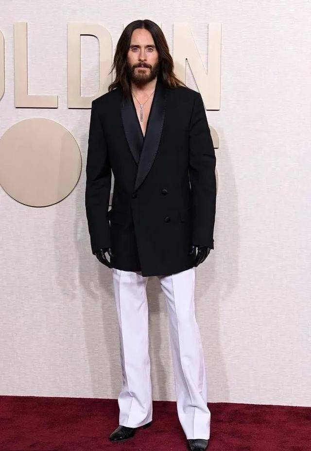 她们肤白貌美性感火辣_连衣裙_妻子_小罗伯特唐尼