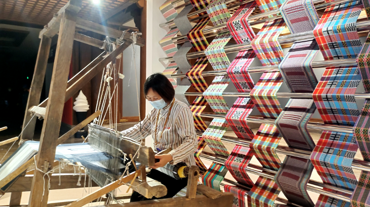 菏泽承包你的年货清单!_牡丹花_全国_鲁锦