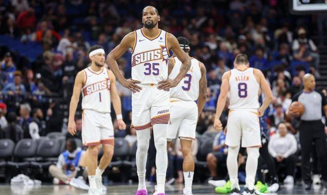 杜兰特认为不需要篮网致敬视频,托马斯回应他在开玩笑,请勿听他的